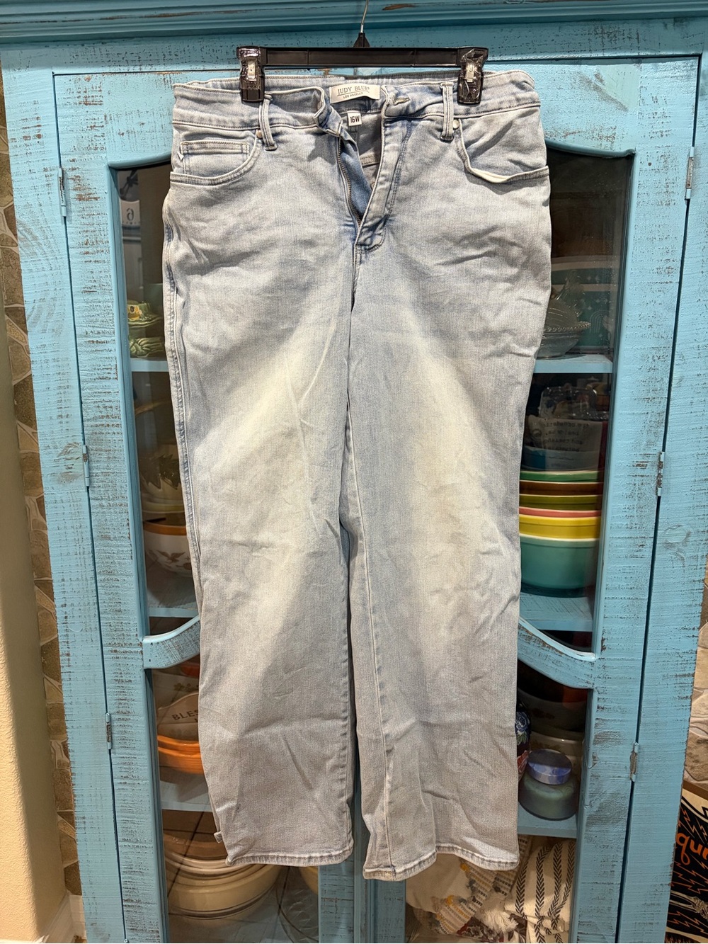Judy Blue Straight Leg Jeans